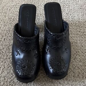 Jack Rogers Black Leather Embossed Clog Mules